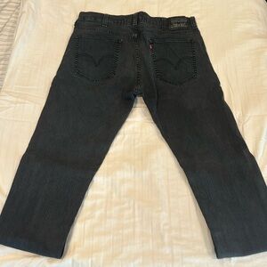 Levi’s 511 in a dark gray